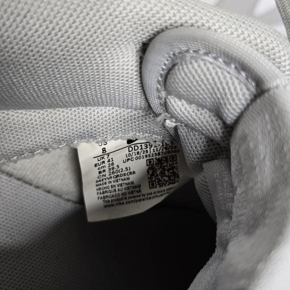 Nike Dunk Low – White/Light Grey – Men’s Size 8 - Picture 6 of 6